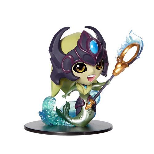 Nami Figure